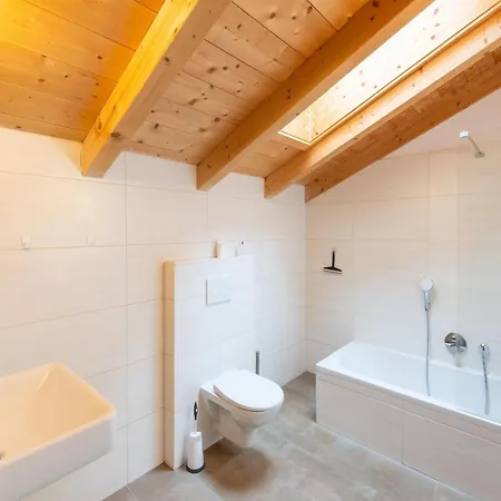 Luxury Penthouse With Balcony Ski Storage Carport Lift Brixen im Thale