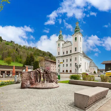 Appartement Luxury Penthouse With Balcony Ski Storage Carport Lift *
