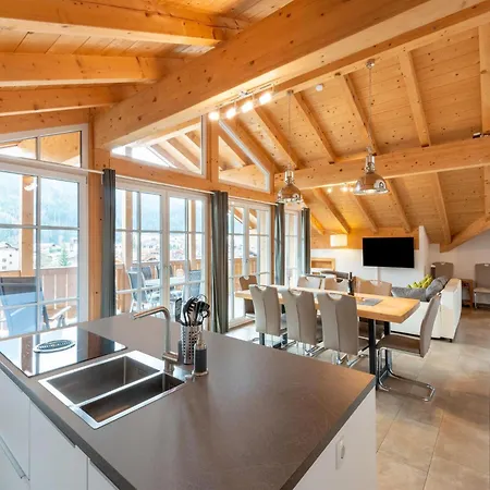 Appartement Luxury Penthouse With Balcony Ski Storage Carport Lift