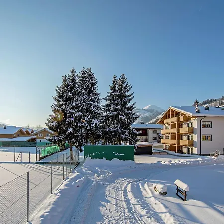 Appartement Luxury Penthouse With Balcony Ski Storage Carport Lift Brixen im Thale