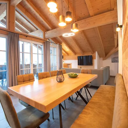 Luxury Apartment In Brixen