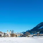 Daire Luxury Apartment In Brixen *