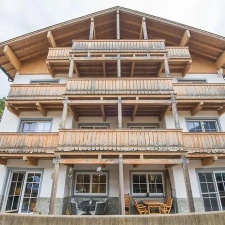 Luxury Apartment In Brixen