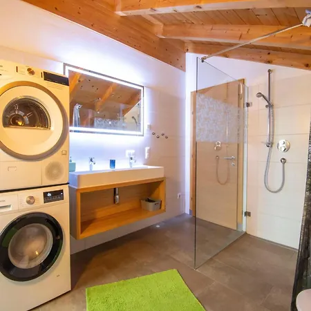 דירה Luxury In Brixen בריקסן אים טהלה